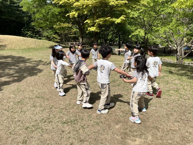 둥글게 둥글게1